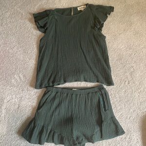 DK Sm Green muslin shirt & shorts set
